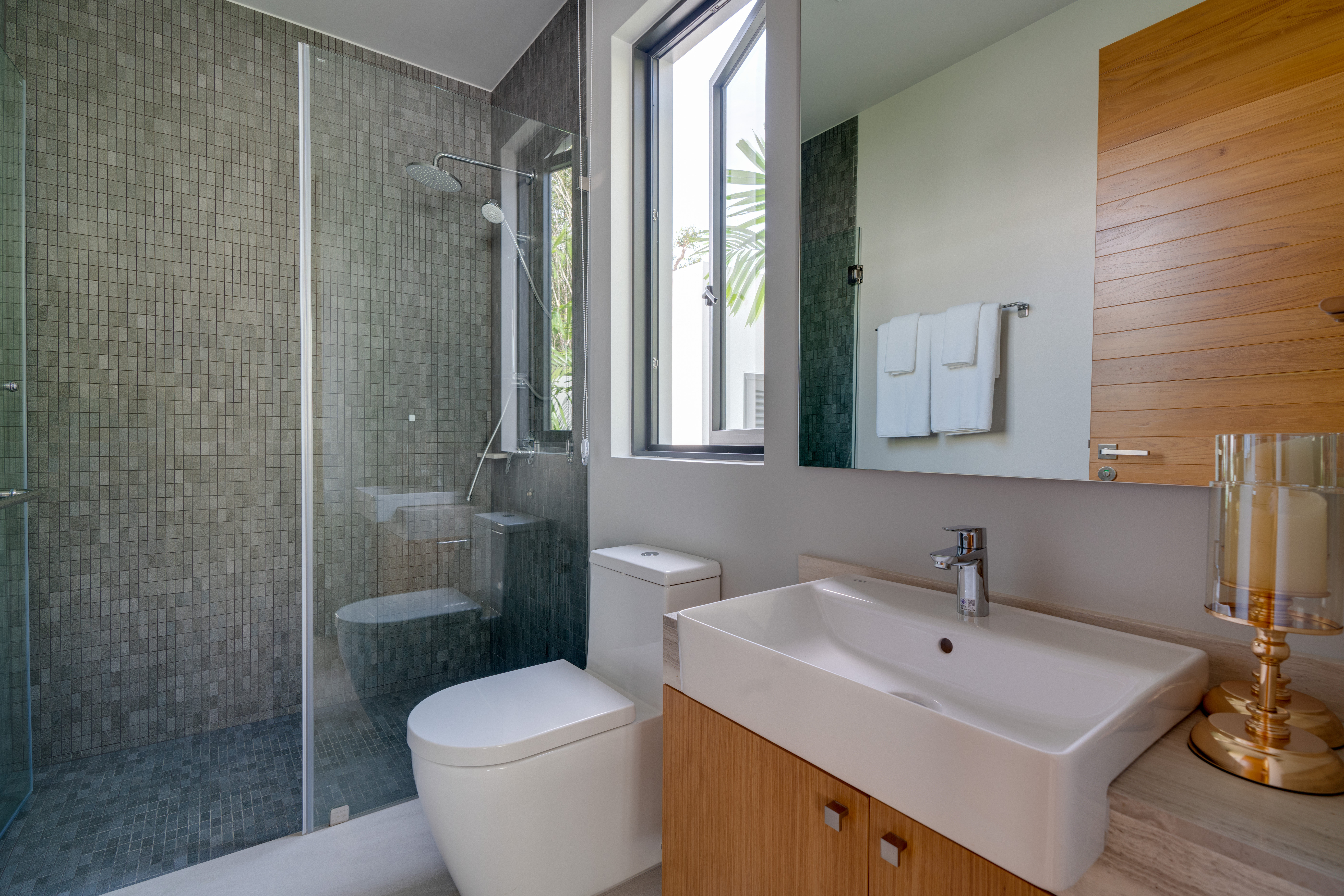 Botanica Modern Loft II 21